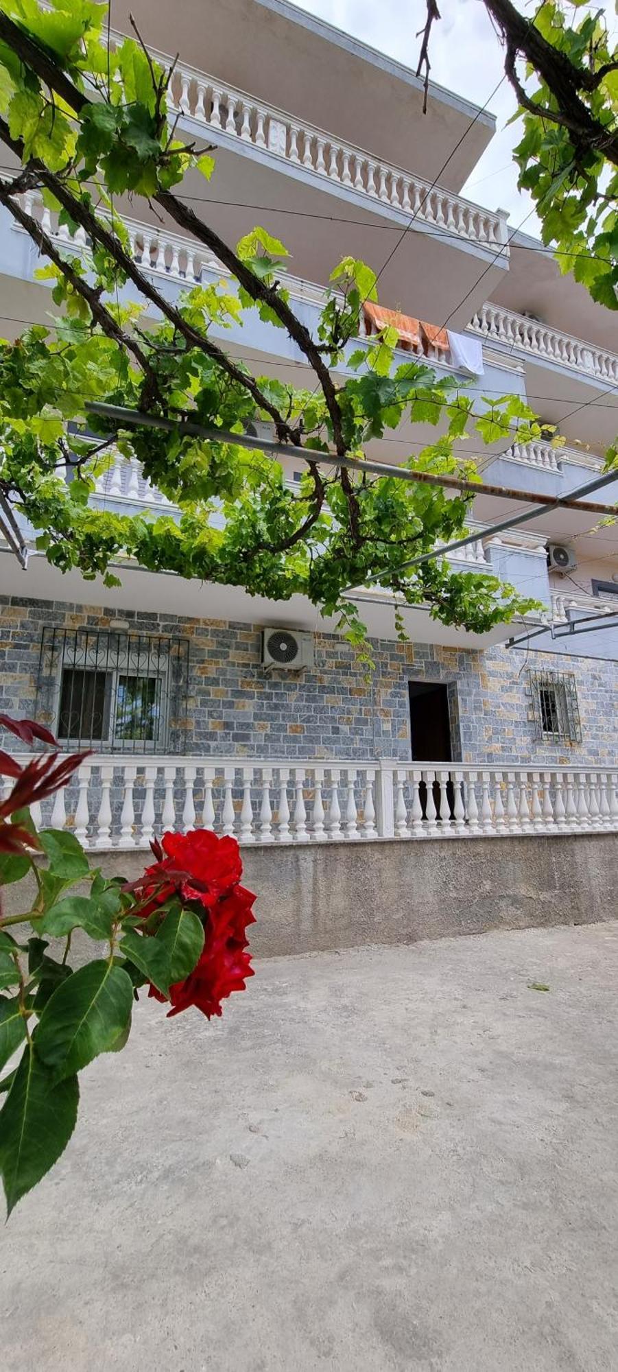 Stunning Sea View Apartments Саранда Екстер'єр фото